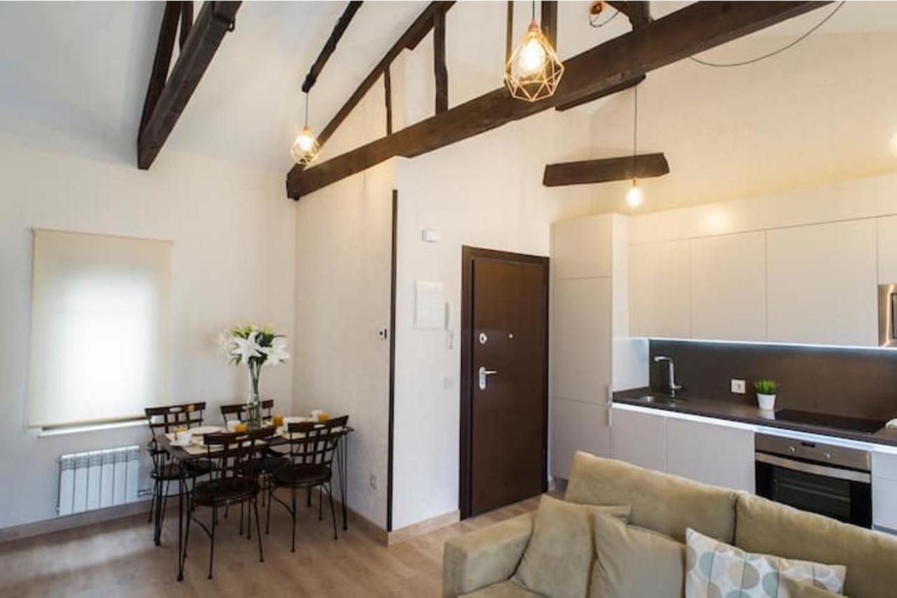 Premium Apartment La Latina 1. Саламанка Екстериор снимка
