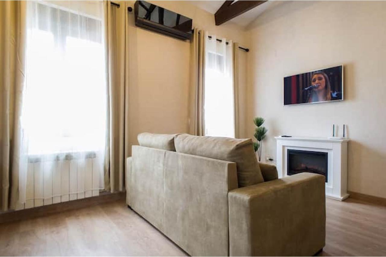 Premium Apartment La Latina 1. Саламанка Екстериор снимка