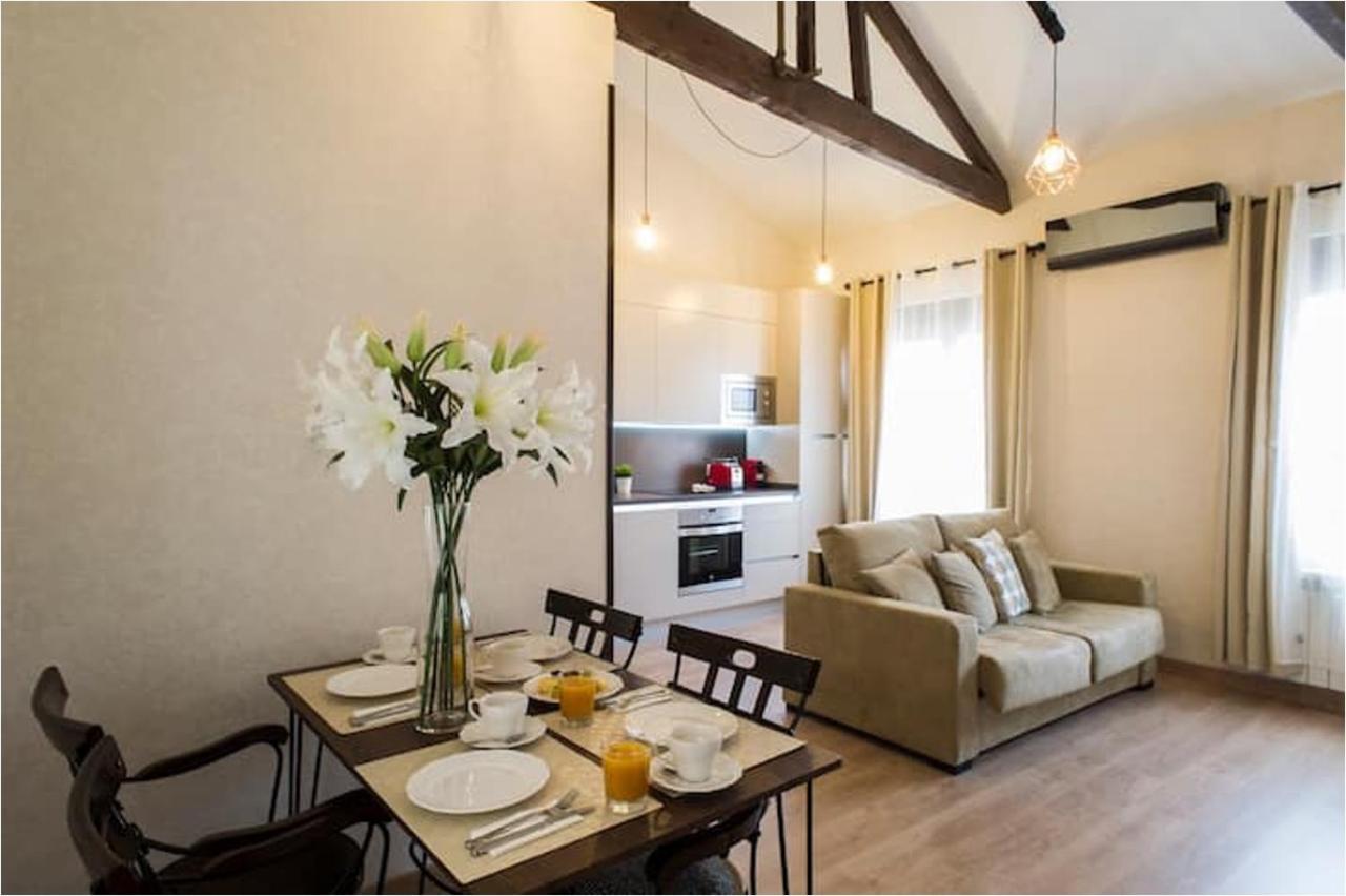 Premium Apartment La Latina 1. Саламанка Екстериор снимка